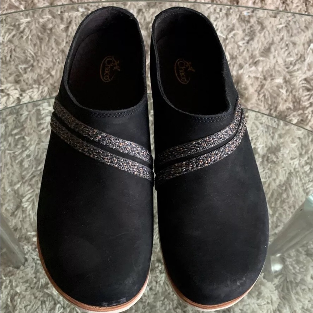 Chaco Black Leather Clogs sz 9.5 NWOB